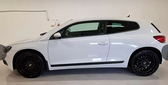 Volkswagen Scirocco 3 of 9