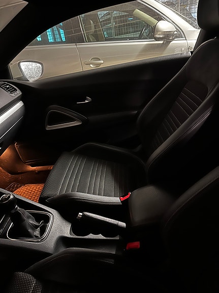 Volkswagen Scirocco 8 of 9