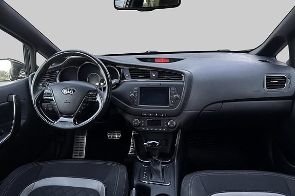 Kia Ceed 13 of 23