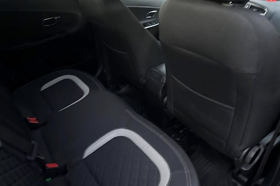 Kia Ceed 12 of 23