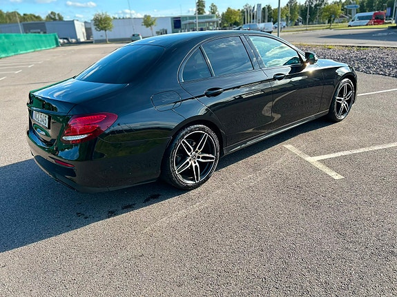 Mercedes-Benz E220 d 8 of 8