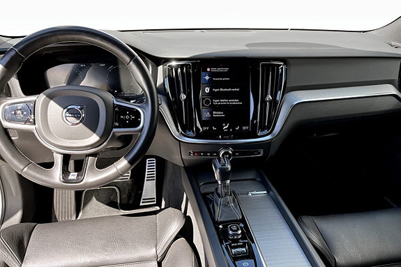 Volvo V60 4 of 9