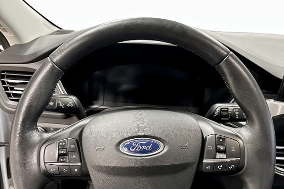 Ford Kuga 7 of 9