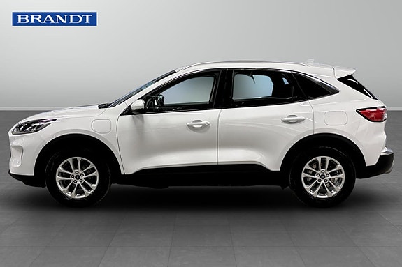 Ford Kuga 3 of 9