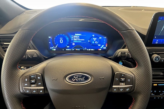 Ford Kuga 7 of 9
