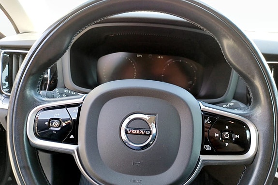 Volvo V60 7 of 9