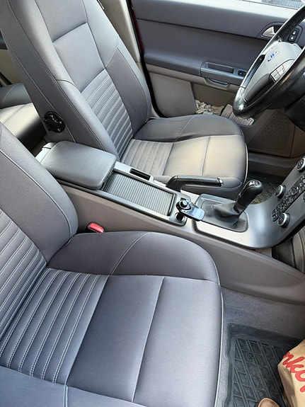 Volvo V50 7 of 13