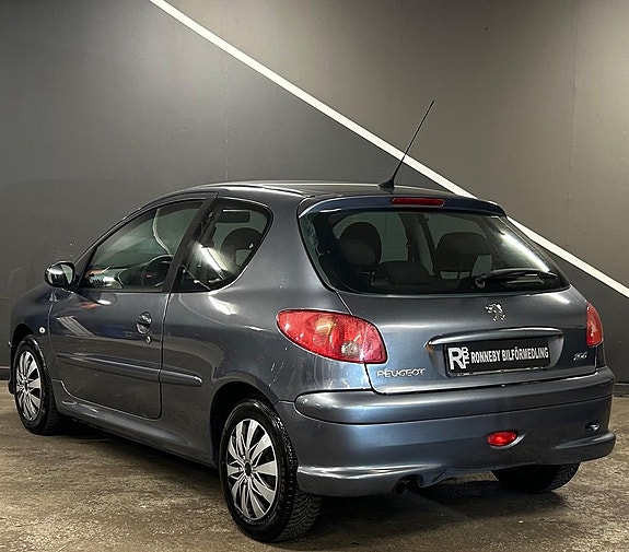 Peugeot 206 6 of 14