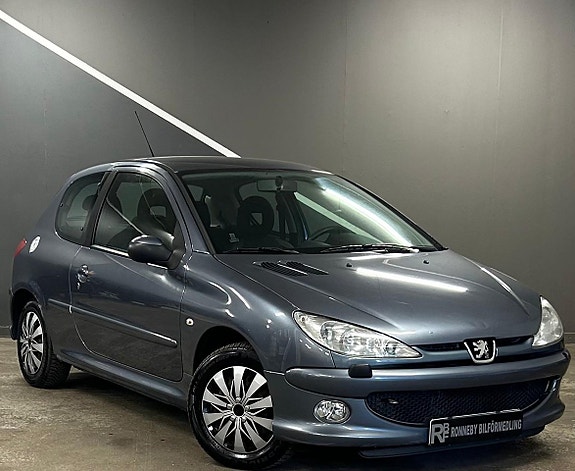 Peugeot 206 3 of 14
