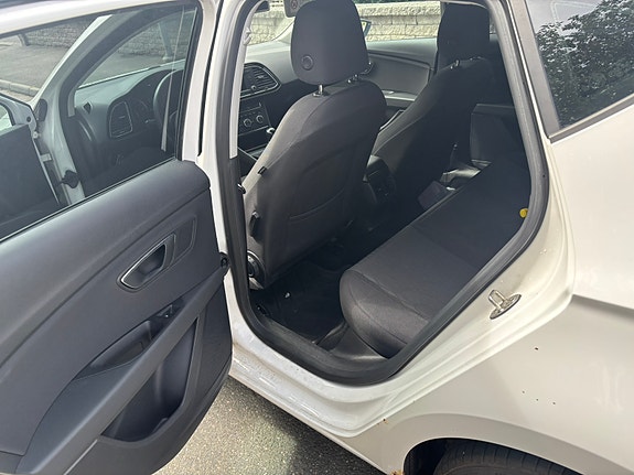 Seat Leon 6 of 14