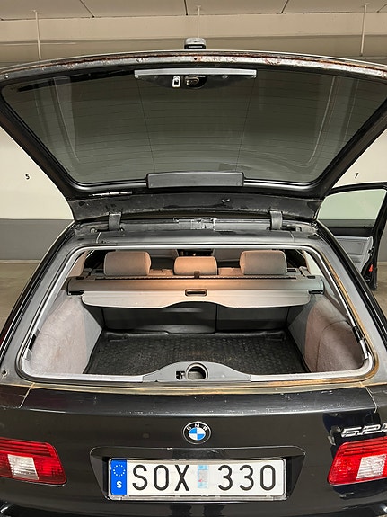 BMW 525i 10 of 17