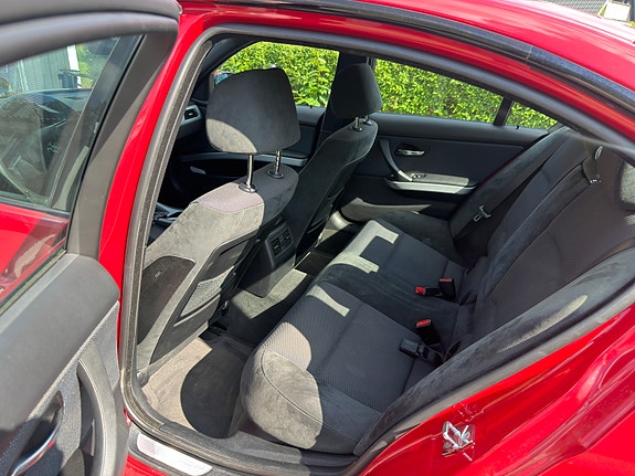 BMW 320d 8 of 8