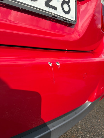 BMW 320d 4 of 8