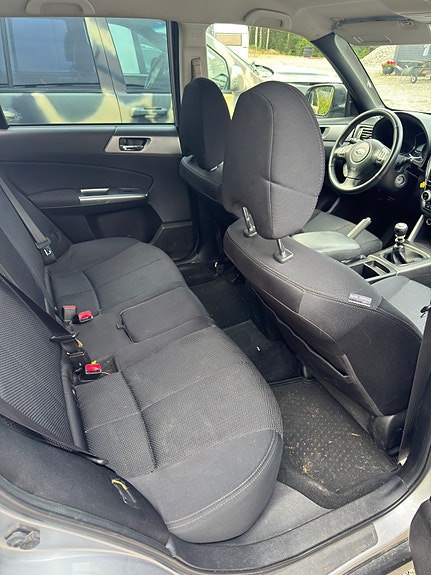Subaru Forester 5 of 5
