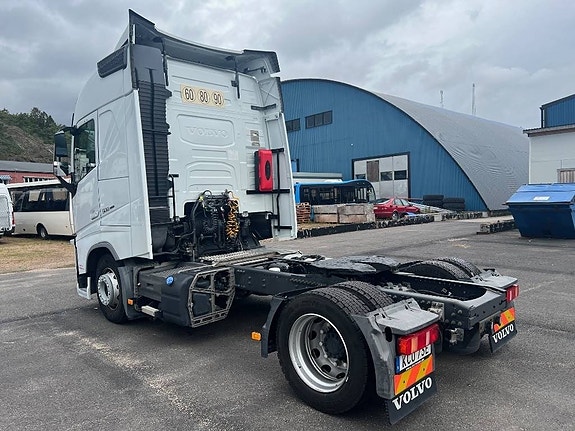 Volvo FH500 Mega Glob 4 of 7