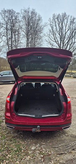 Ford Mondeo 16 of 21