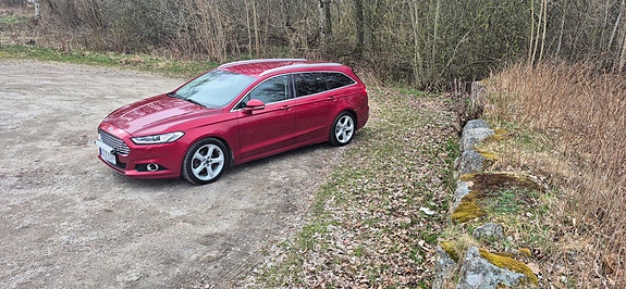 Ford Mondeo 8 of 21