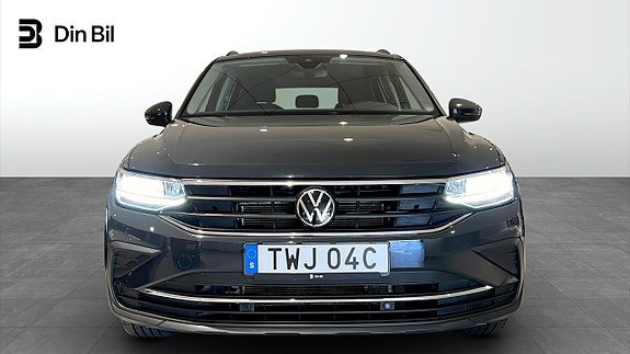 Volkswagen Tiguan 4 of 22