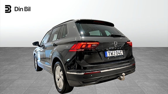 Volkswagen Tiguan 3 of 22