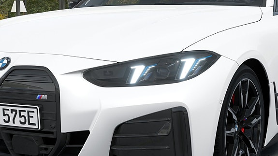 BMW i4 6 of 13