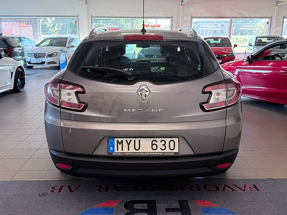 Renault Megane 12 of 12