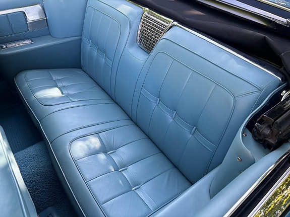 Cadillac Eldorado 11 of 17