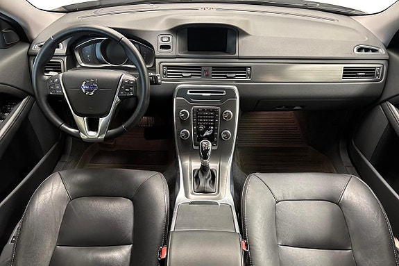 Volvo XC70 9 of 23