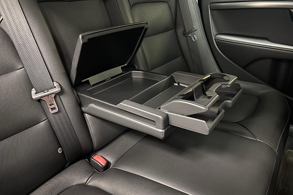 Volvo XC70 20 of 23