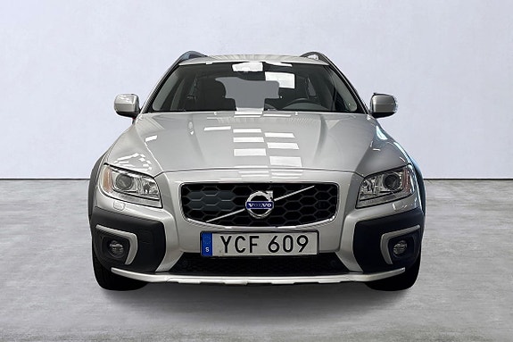 Volvo XC70 7 of 23