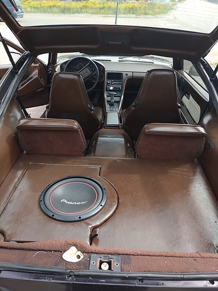 Porsche 928 5 of 7