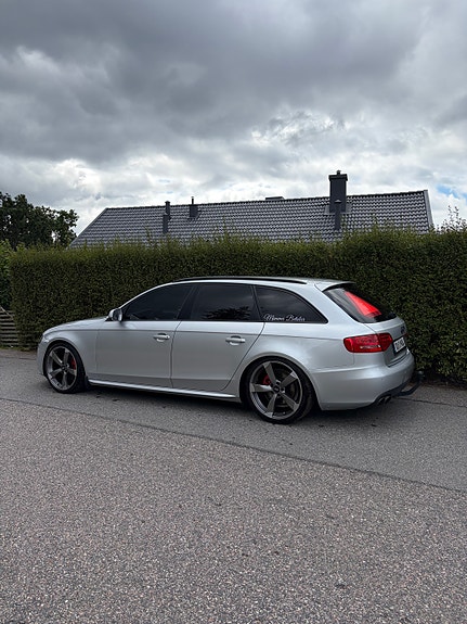 Audi A4 3 of 10