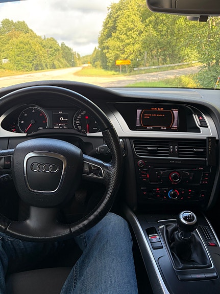 Audi A4 9 of 10