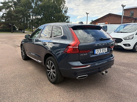 Volvo XC60 6 of 17