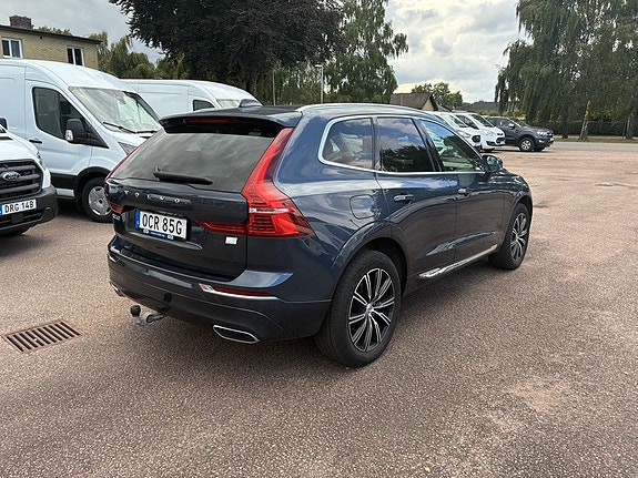 Volvo XC60 4 of 17