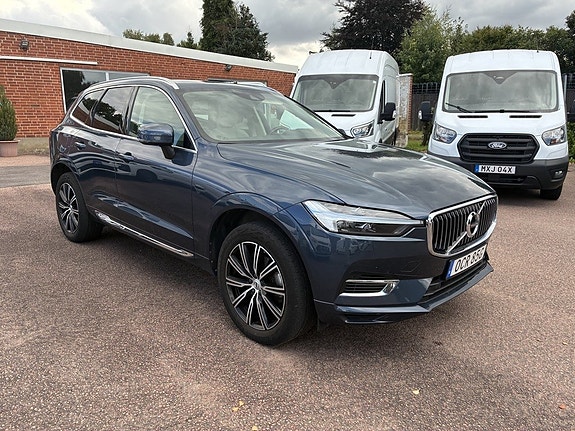 Volvo XC60 3 of 17