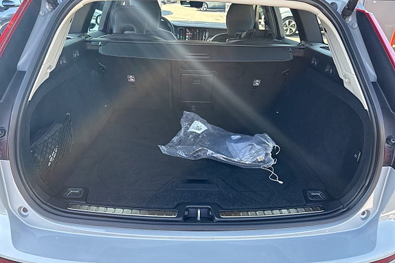 Volvo V60 15 of 18