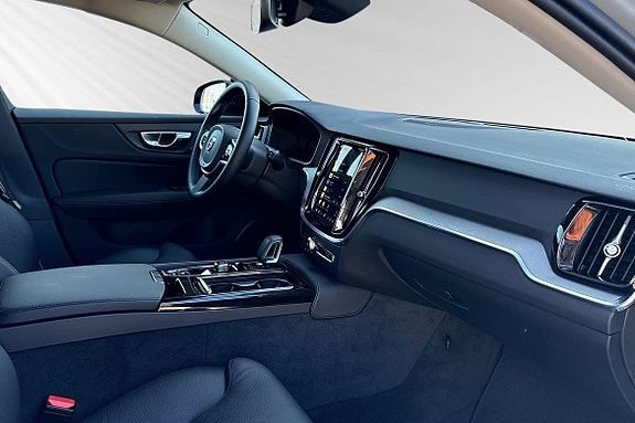 Volvo V60 10 of 18