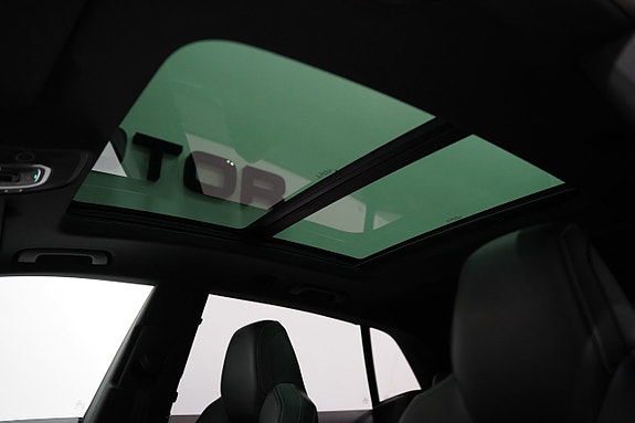 Audi Q8 12 of 30