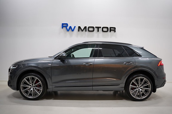 Audi Q8 5 of 30