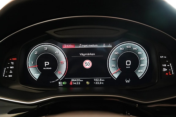 Audi Q8 21 of 30