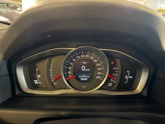 Volvo V70 14 of 17