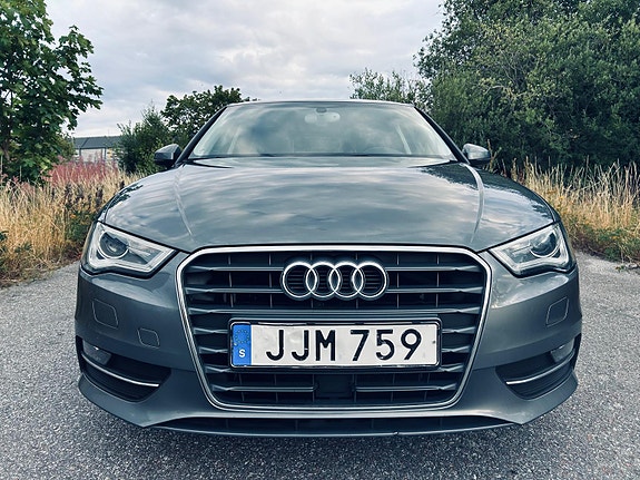 Audi A3 2 of 14