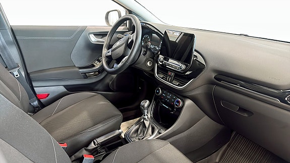 Ford Puma 3 of 17