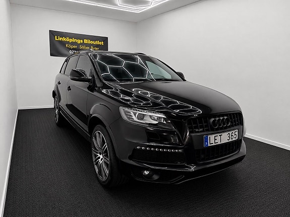 Audi Q7 2 of 20