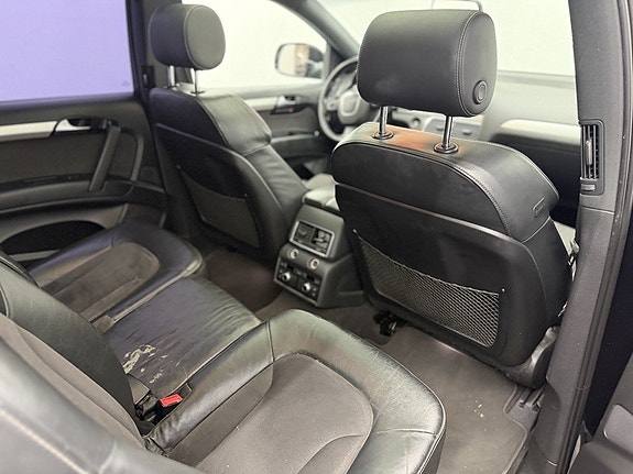 Audi Q7 12 of 20