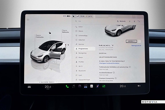 Tesla Model Y 23 of 23