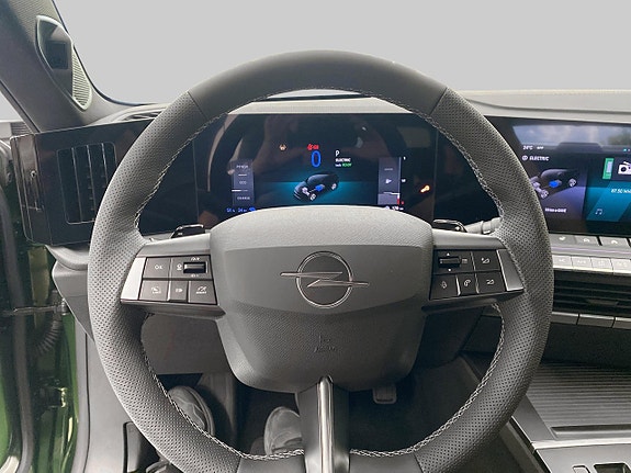 Opel Astra 14 of 17