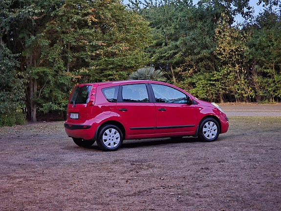Nissan Note 7 of 22