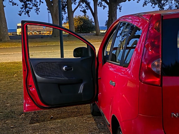 Nissan Note 17 of 22
