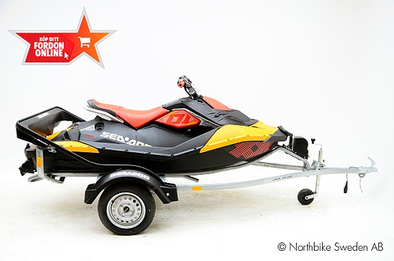 Sea-Doo Spark Trixx 2up -18